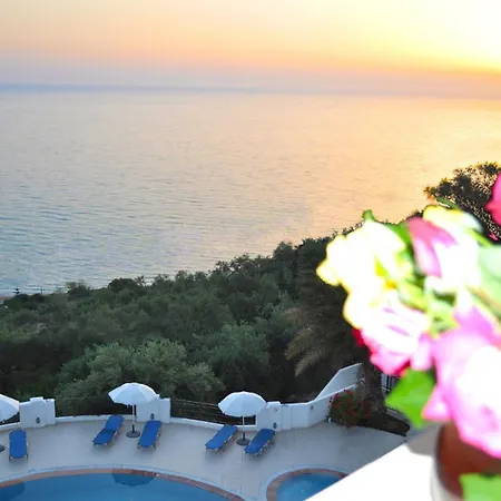 Apartment Maria With Pool And Panorama View - Agios Gordios