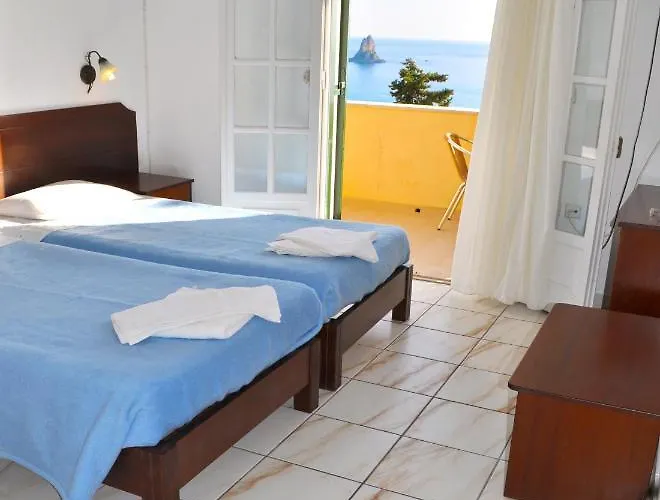 Maria With Pool And Panorama View - Agios Gordios アパート